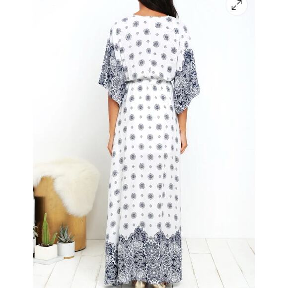 Lulus South of France Blue & Ivory Print Kimono V-Neck Maxi Dress Small Coastal - Picture 4 of 16